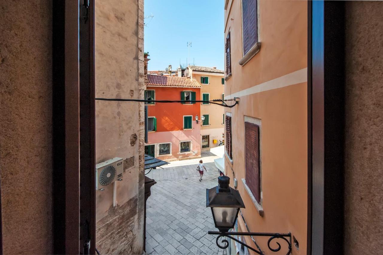 Apartments Casa De Amicis Rovinj Exteriör bild